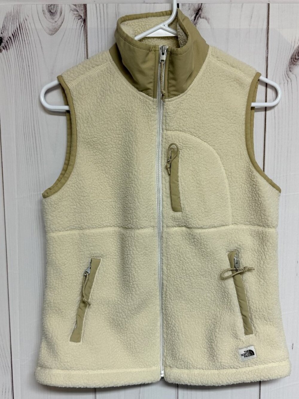 The‎ North Face Women’s Cragmont Fleece Vest Small Creme Tan EUC